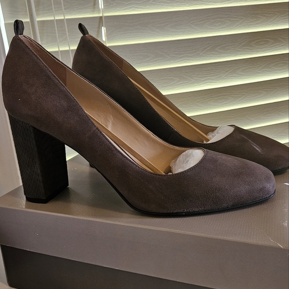 NIB Franco Sarto Ingall Suede Snake Embossed Pump - Picture 5 of 5